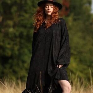 House Of Lancry Midi Dress Flowy Size Medium Black Leopard Cheetah Whimsygoth